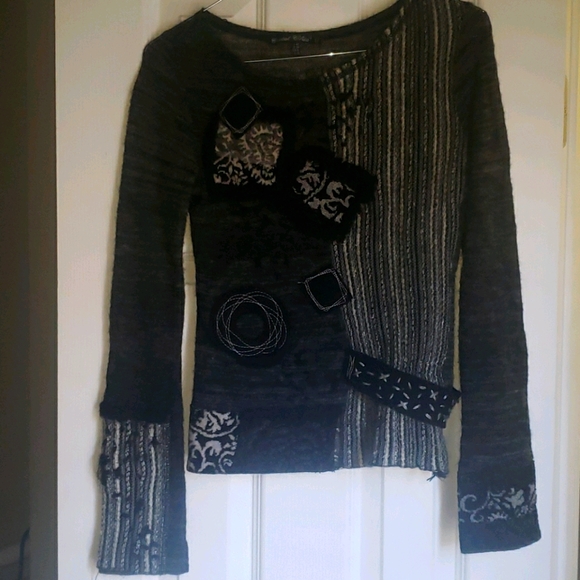 Rare vtg embroidered mohair top - Picture 2 of 7